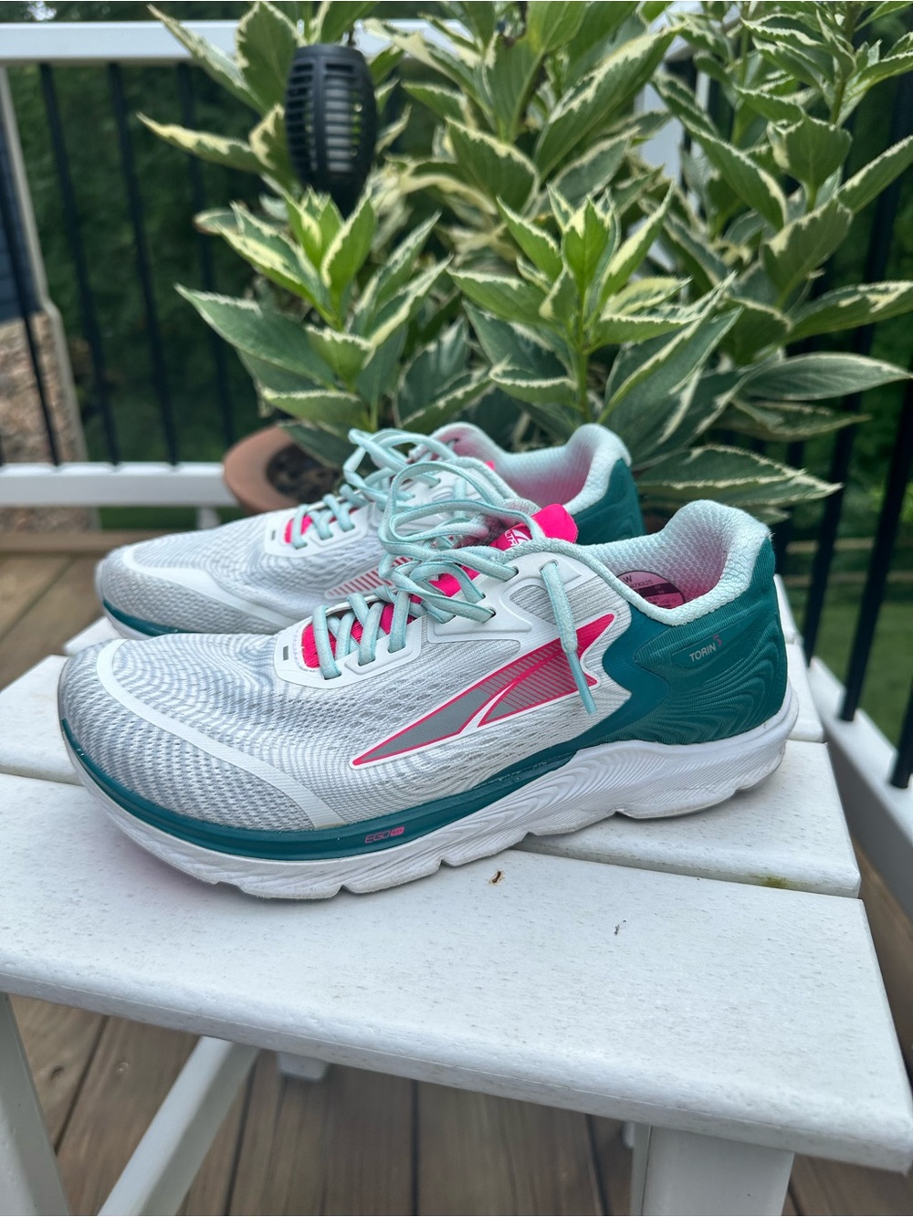 Altra Women's White Teal Pink Running Shoes - Lightweight Cushioning